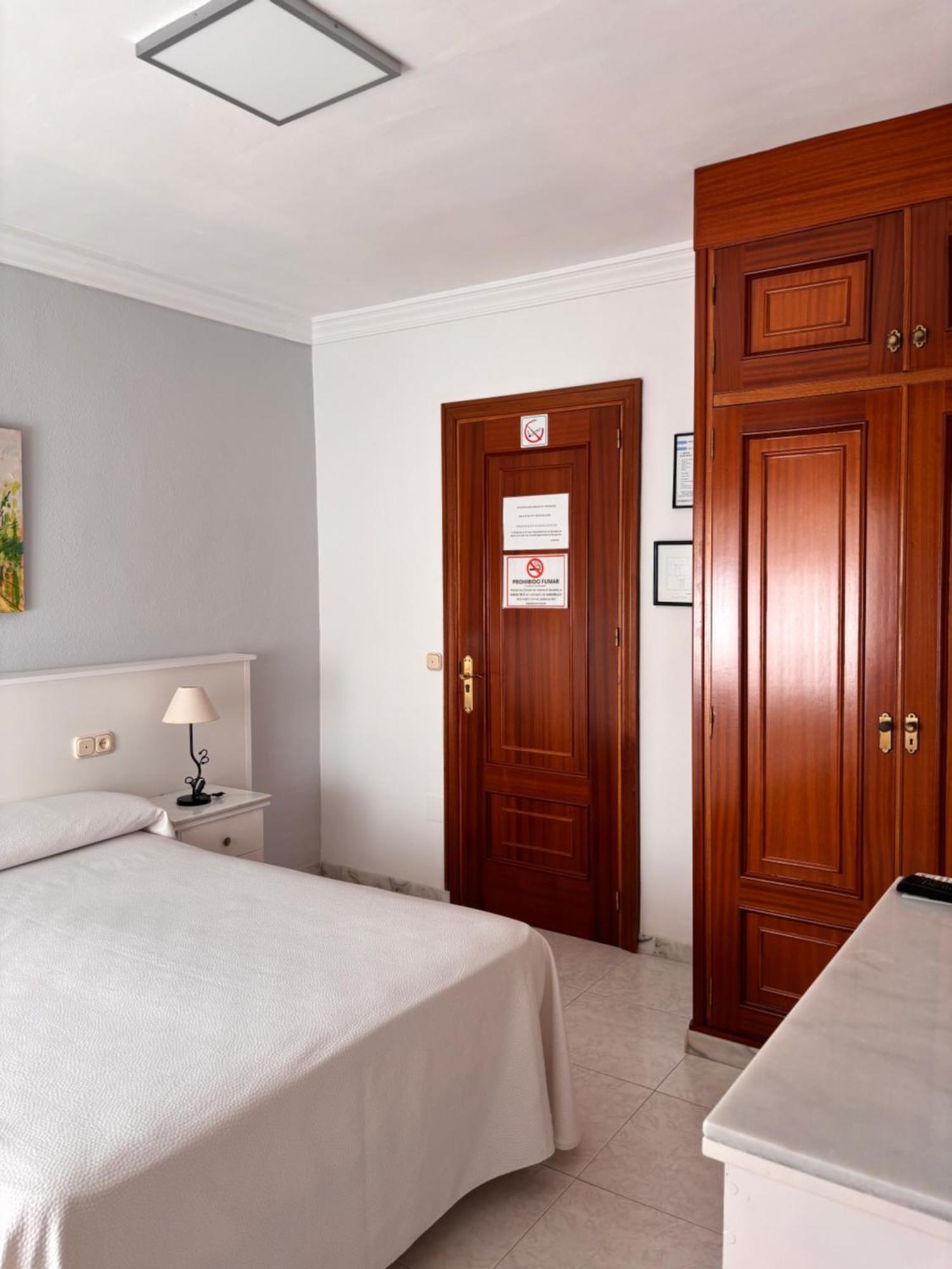 Hostal Las Dunas Cabo De Gata 외부 사진